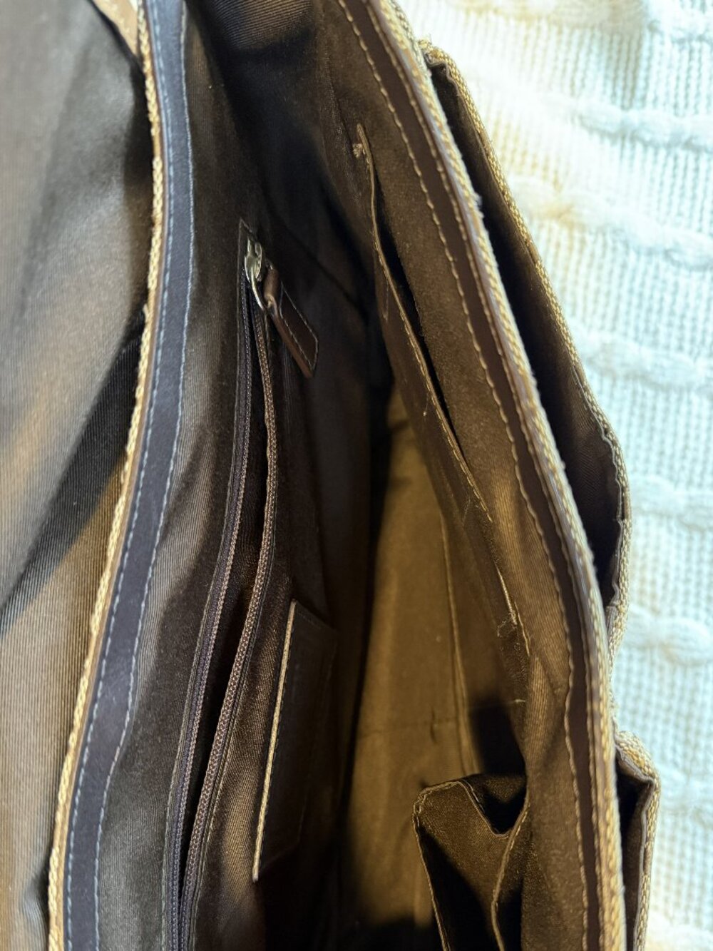 Coach logo messenger bag - Picture 3 of 10